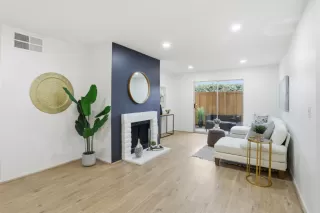 Photo #6: ML82029634 Listing 