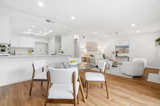 Photo #6: ML82029751 Listing