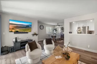 Photo #5: ML82029765 Listing 