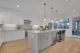 Photo #4: ML82029819 Listing 