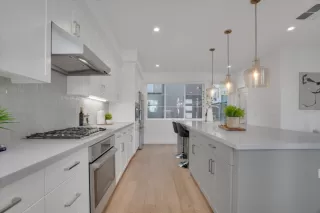 Photo #6: ML82029819 Listing 