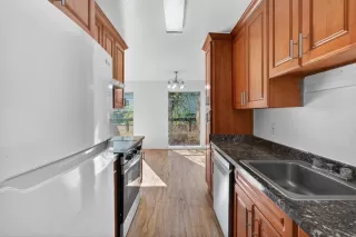 Photo #6: ML82029821 Listing 