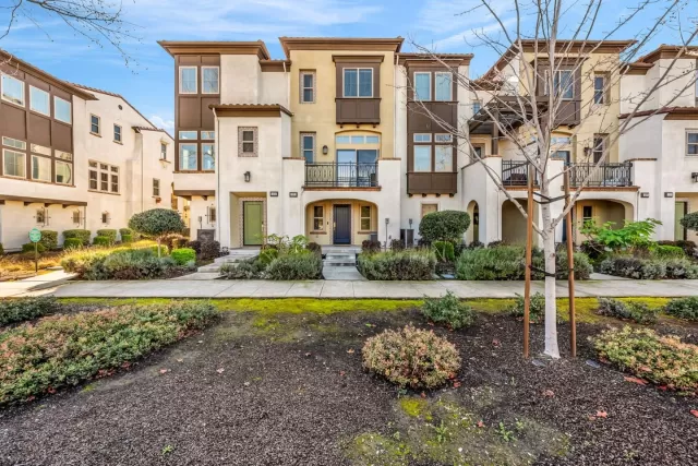 MLS: ML82029887 Condo For Sale