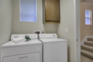 Photo #6: ML82029916 Listing