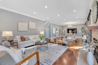 Photo #6: ML82029917 Listing 