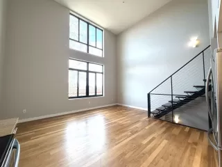 Photo #3: ML82030010 Listing 