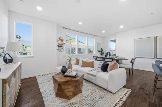 Photo #5: ML82030081 Listing 