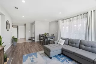 Photo #4: ML82030136 Listing 