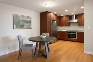 Photo #4: ML82030165 Listing 