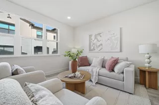 Photo #4: ML82030182 Listing 