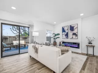 Photo #5: ML82030221 Listing