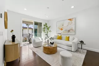 Photo #3: ML82030230 Listing 