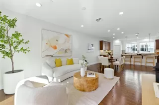 Photo #4: ML82030230 Listing 