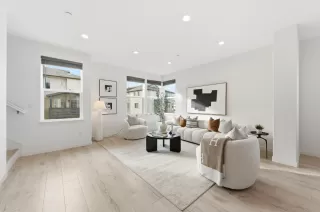 Photo #5: ML82030232 Listing