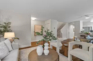 Photo #3: ML82030251 Listing