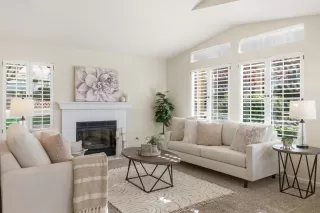 Photo #4: ML82030252 Listing