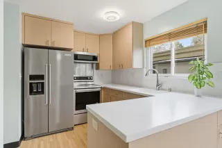 Photo #5: ML82030299 Listing