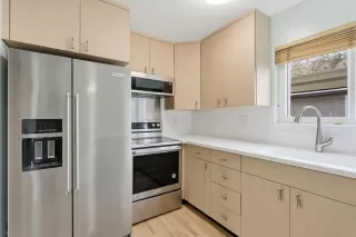 Photo #6: ML82030299 Listing