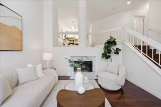 Photo #2: ML82030333 Listing