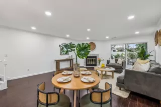 Photo #3: ML82030355 Listing