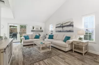 Photo #5: ML82030426 Listing 