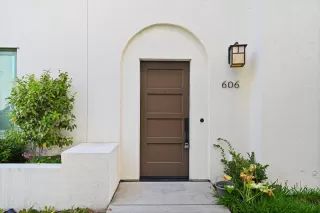 Photo #2: ML82030442 Listing 