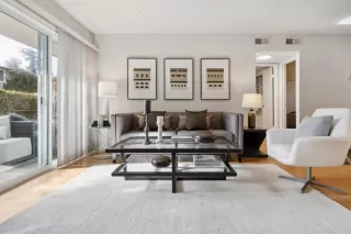 Photo #6: ML82030469 Listing 