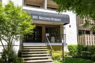 Photo #1: ML82030498 Listing 