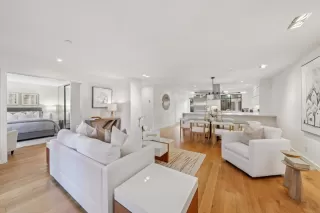 Photo #2: ML82030586 Listing