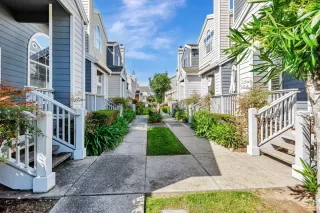 Photo #2: ML82030629 Listing 