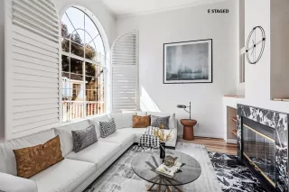 Photo #4: ML82030629 Listing 