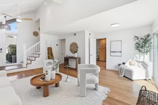 Photo #3: ML82030657 Listing