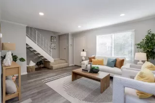 Photo #3: ML82030660 Listing 