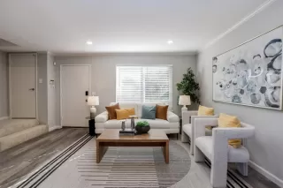 Photo #4: ML82030660 Listing 