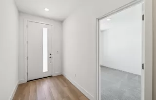 Photo #6: ML82030710 Listing 