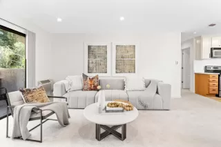 Photo #2: ML82030731 Listing 