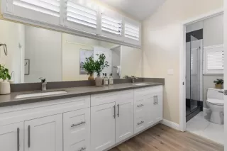 Photo #2: ML82030732 Listing 