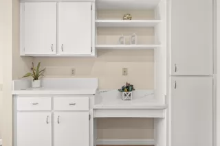 Photo #5: ML82030754 Listing 