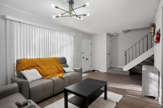 Photo #5: ML82030758 Listing 