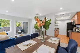 Photo #5: ML82030762 Listing 