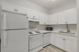 Photo #4: ML82030763 Listing