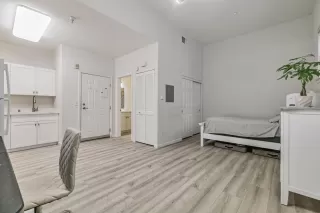 Photo #6: ML82030763 Listing