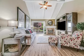 Photo #3: ML82030768 Listing 