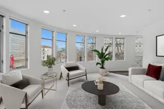 Photo #4: ML82030793 Listing