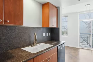 Photo #6: ML82030793 Listing