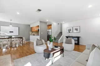 Photo #2: ML82030806 Listing 