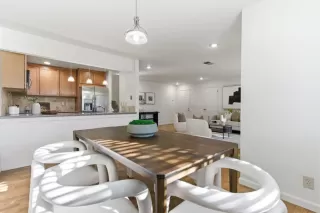 Photo #5: ML82030806 Listing 