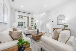 Photo #5: ML82030820 Listing