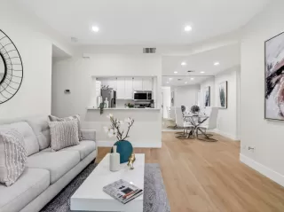 Photo #3: ML82030936 Listing 