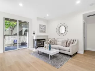 Photo #5: ML82030936 Listing 